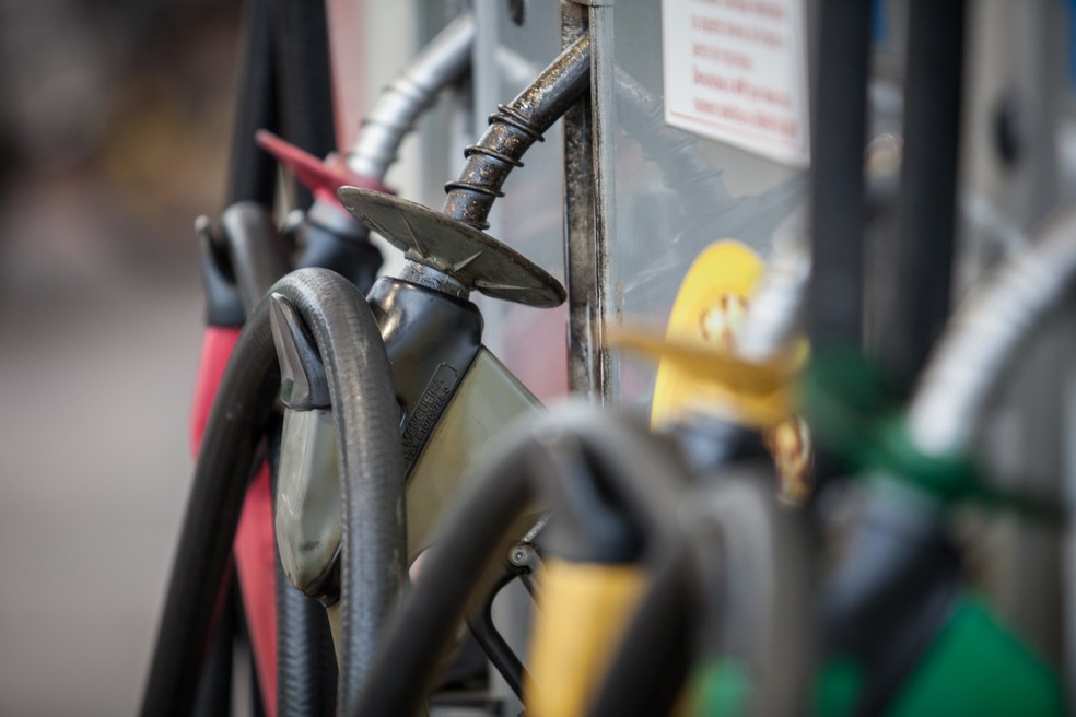Pela 6ª semana seguida, preço da gasolina sobe nos postos